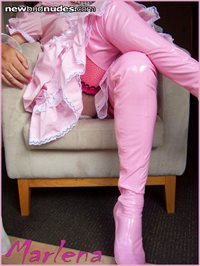 My new Sissy Dress & Pink Boots