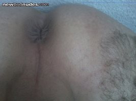 Tell me what do you want to do with this smoothly shaved ass!