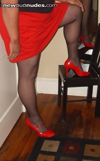new skirt and shoes, sounds like a reason to play ;)