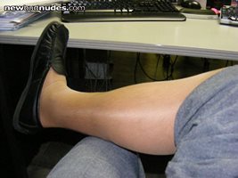 That’s the way i’m sitting on my office. Just pantyhoses  on my trousers an...