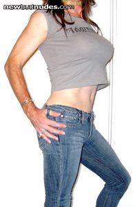 skinny slut in size 7 jeans
