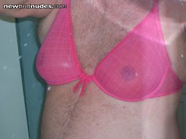 wendys pink bra