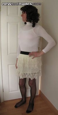 Lacy miniskirt & white top