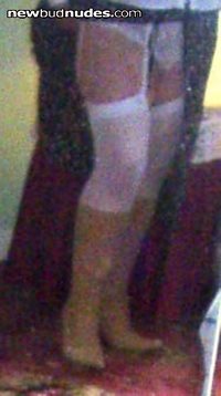 Fuzzy pic, in my boots