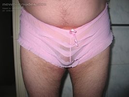 Sissy Dee in pink panties.