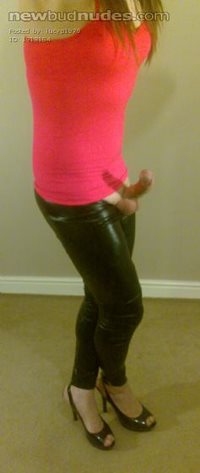 Lucy in pink top, black leggings and heels!!!