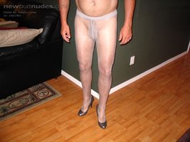 Gray pantyhose