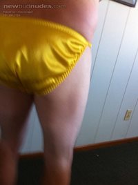 more little yellow panties
