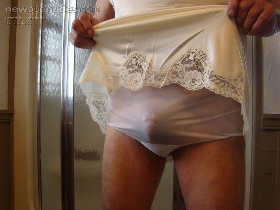 pretty slips feel so good