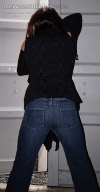 Sissys ass in tight denim jeans    Love all your comments, votes and pm Tha...