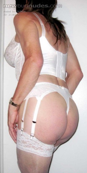 Do you think you can get very, very hard for me?  My big, round ass is very tight, and it needs to be fucked.