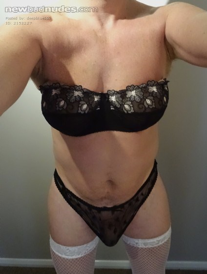 First post for a while...enjoyable afternoon with my lingerie x